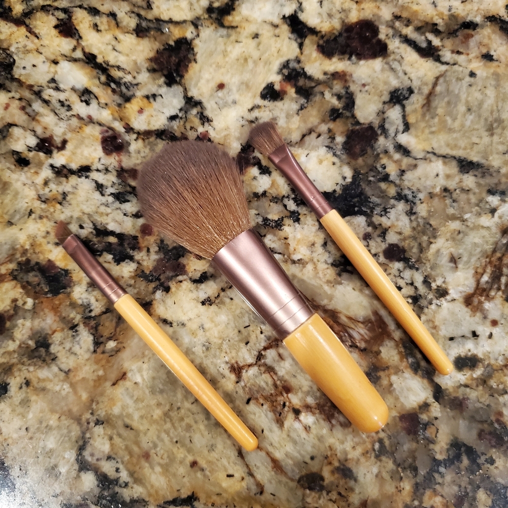 3 pieces makeup brush - Picture 3 of 3